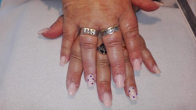 Uñas Epiler femme en Mar del Plata Provincia de Buenos Aires Argentina