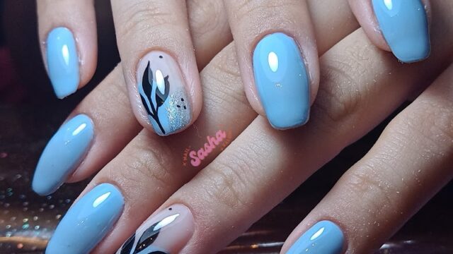 Uñas Sasha FDL Nails Studio. Academia de Uñas Rosario en Centro Rosario Santa Fe Argentina