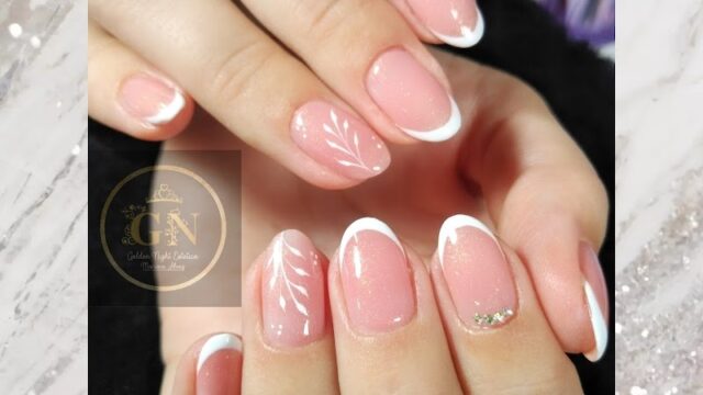 Uñas Golden Night Estética en La Plata Provincia de Buenos Aires Argentina