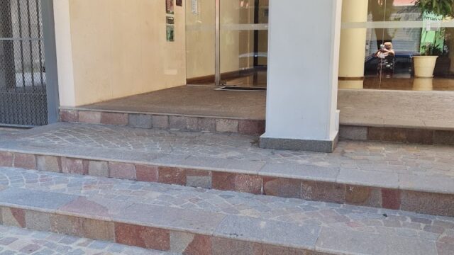 Uñas Piu bella en San Fernando Provincia de Buenos Aires Argentina