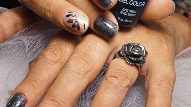 Uñas Am Estetica De Manos Y Uñas en Centro III Venado Tuerto Santa Fe Argentina