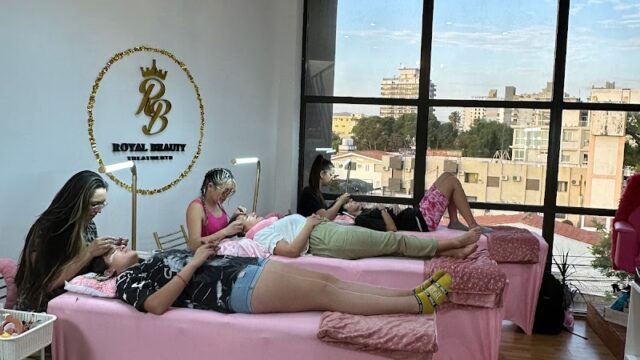 Uñas Royal Beauty Spa en Villa Carlos Paz Córdoba Argentina