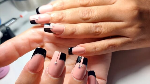 Uñas Pestañas y Uñas esculpidas Lou Trinchieri en Santa Rosa La Pampa Argentina