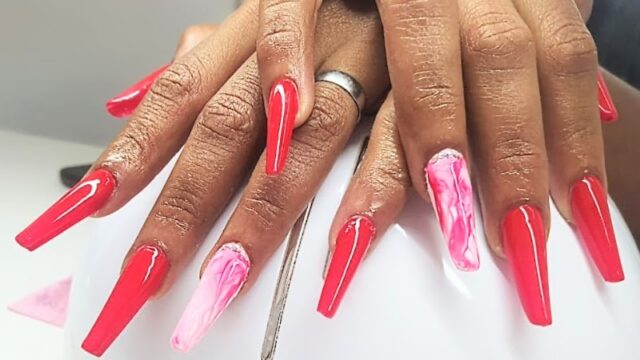 Uñas Uñas Esculpidas Cordoba – Bellas y Atractivas NO A DOMICILIO en Centro Córdoba Córdoba Argentina