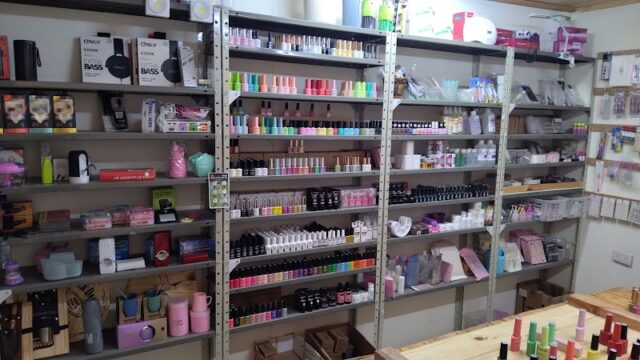 Uñas ALMA MIA BEAUTY en Villa Santa Cruz del Lago Córdoba Argentina
