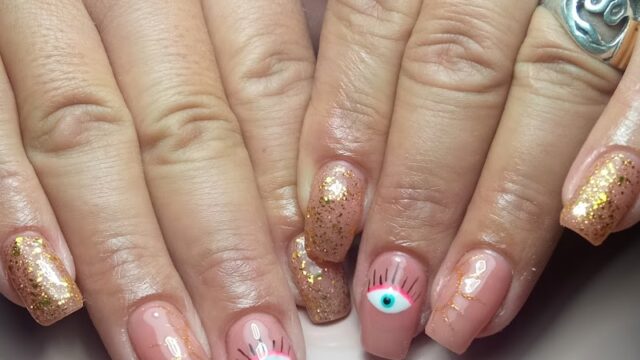 Uñas Mary flower nails en Mar del Plata Provincia de Buenos Aires Argentina