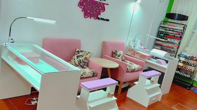Uñas PINK NAILS en Posadas Misiones Argentina