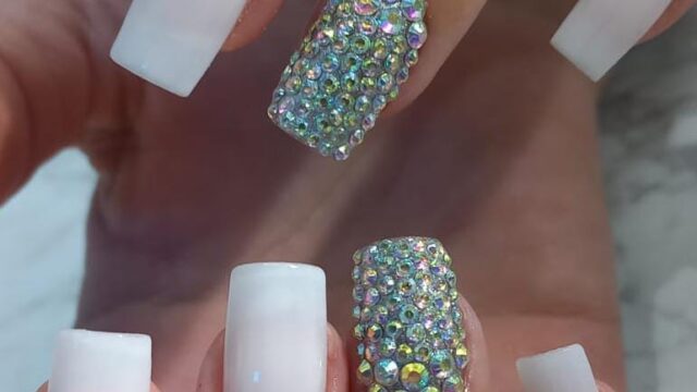 Uñas Melao _ Nails, Beauty & Coffe Break en Quilmes Provincia de Buenos Aires Argentina