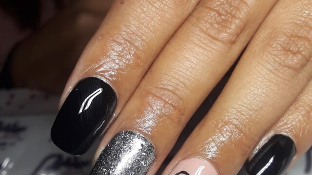 Uñas Nirvana Nail (Ivana Romero) en Monte Grande Provincia de Buenos Aires Argentina