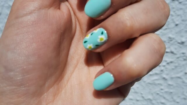 Uñas Caprichos de dama en Florida Oeste Provincia de Buenos Aires Argentina