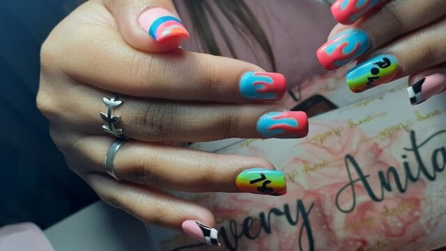 Uñas Very studio en Mar del Plata Provincia de Buenos Aires Argentina