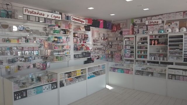 Uñas Jussi en Ushuaia Tierra del Fuego Argentina