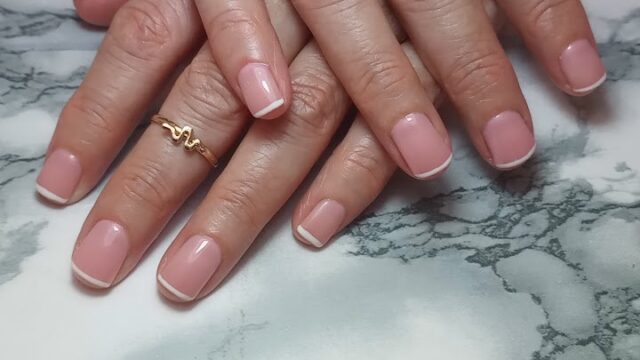 Uñas Ana Laura Estética en La Plata Provincia de Buenos Aires Argentina