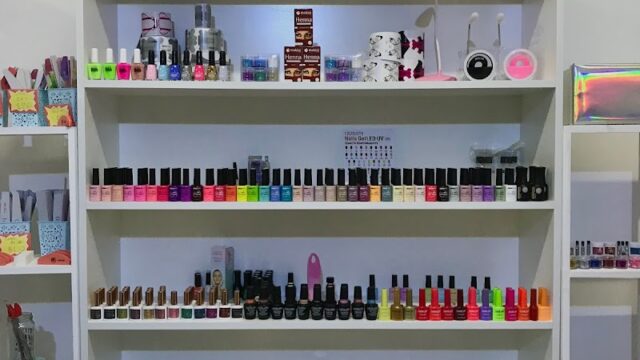Uñas MNI Insumos (Misiones Nails Insumos) en Posadas Misiones Argentina