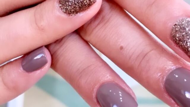 Uñas Debra Belleza Estetica en La Plata Provincia de Buenos Aires Argentina