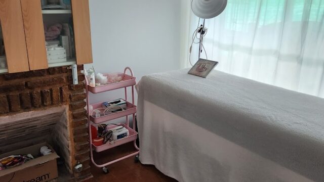 Uñas Eliana Berlen – Cosmiatría y bienestar en Ituzaingó Provincia de Buenos Aires Argentina
