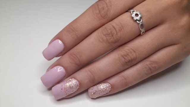 Uñas Arinails.cb en Hurlingham Provincia de Buenos Aires Argentina