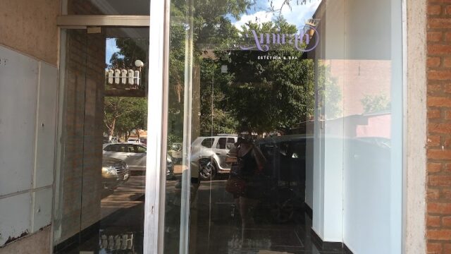 Uñas Amirah – Estética y Spa – en Posadas Misiones Argentina