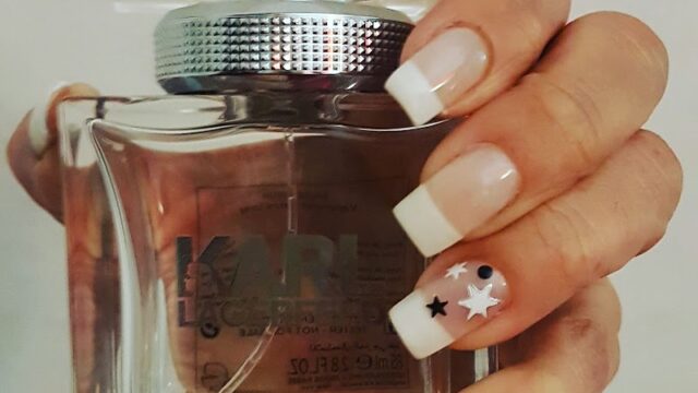 Uñas Manicuría Semipermanente Carmen en EAO Provincia de Buenos Aires Argentina