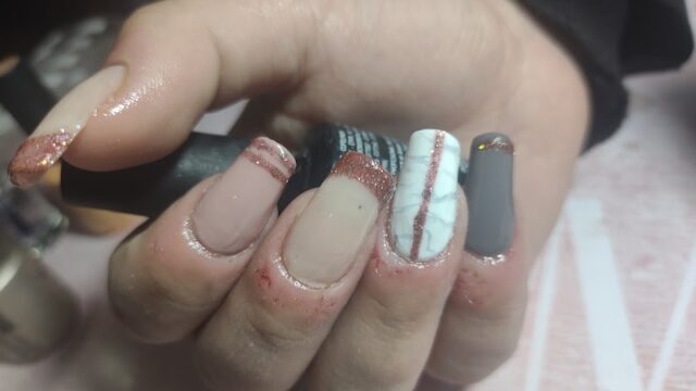 Uñas EMMA ESTÉTICA INTEGRAL en Berazategui Provincia de Buenos Aires Argentina