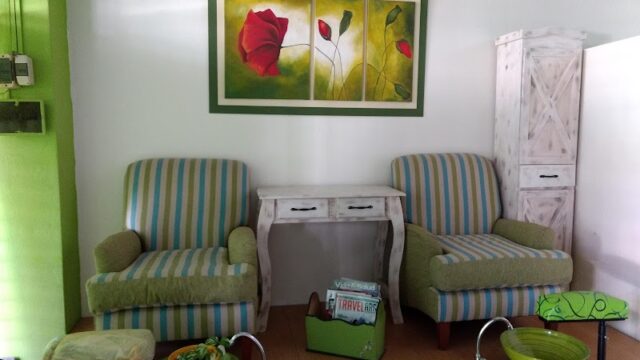 Uñas VG en Morón Provincia de Buenos Aires Argentina